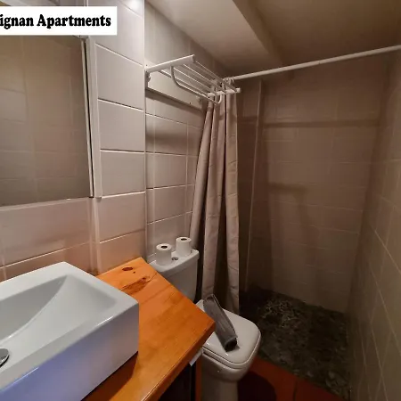 Apartment I 8